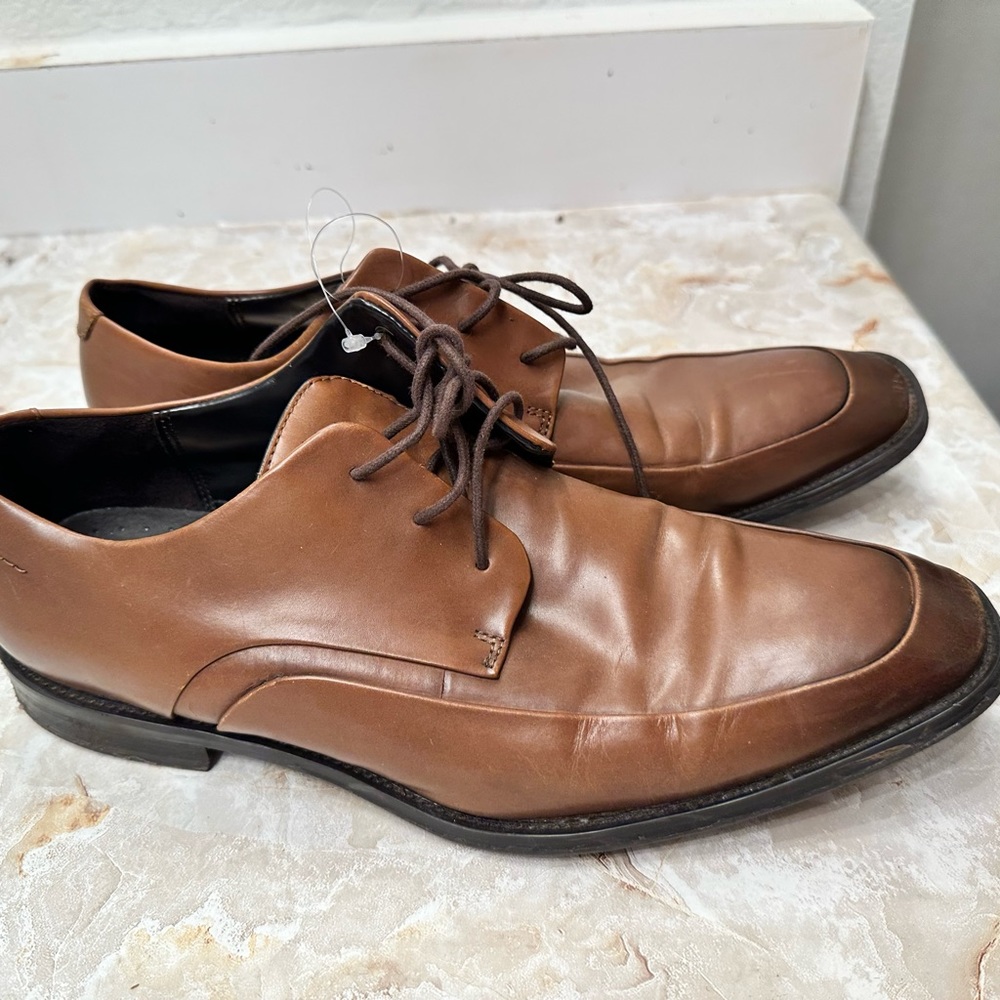 Kenneth Cole Shoe